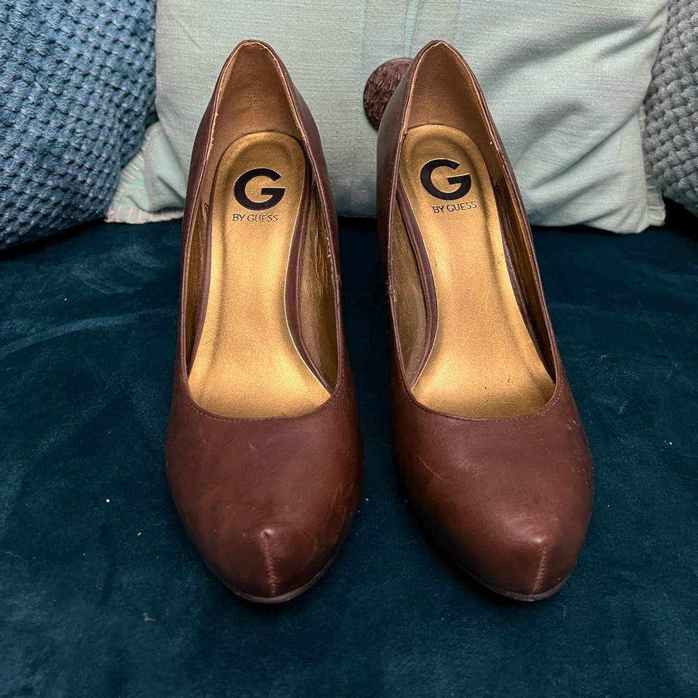 G by Guess brown leather heels